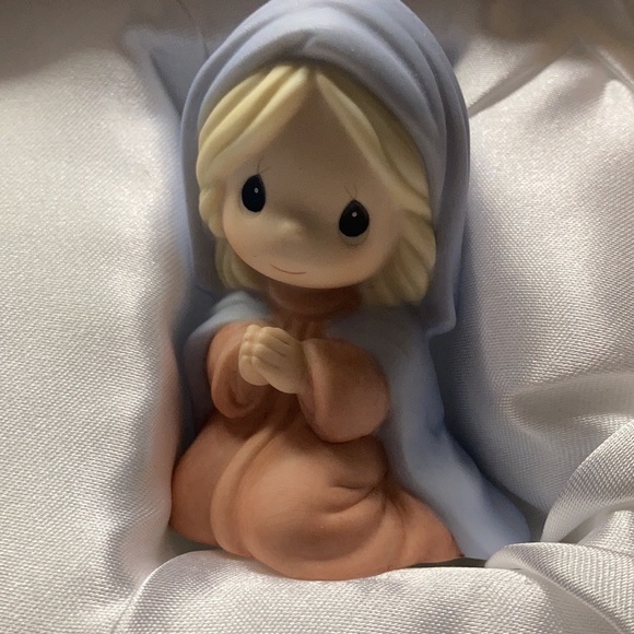 ⭐️ Like New Precious Moments 2007 “Come Let Us Adore Him” 3 pc Nativity Set ⭐️ - Picture 4 of 7